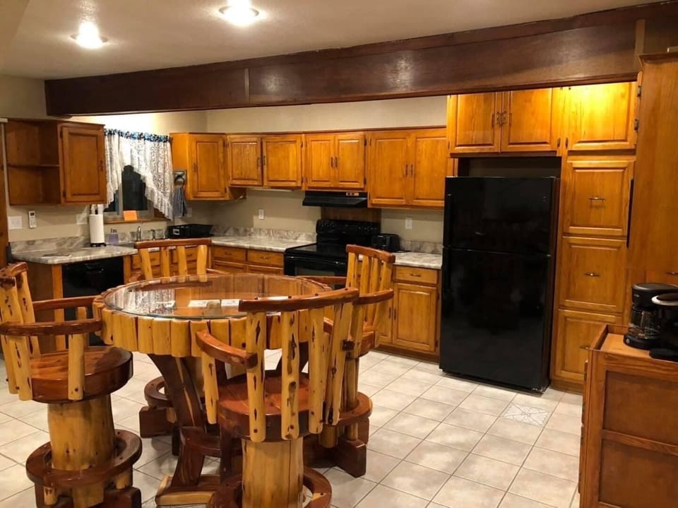 Fully stocked kitchen located on the basement floor 