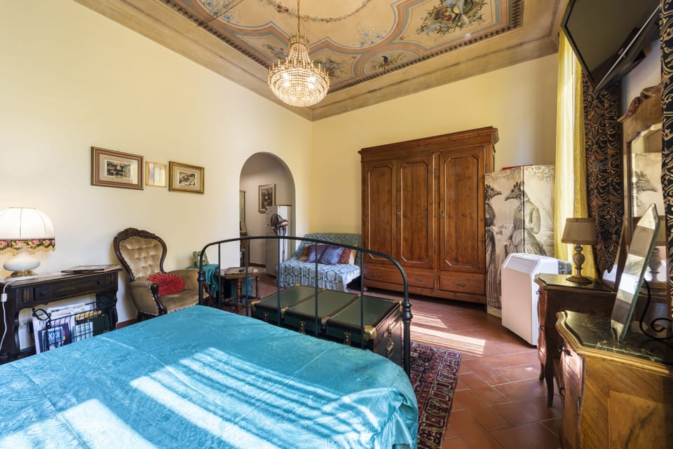 Comfort Apartment | 1 bedroom, premium bedding, down comforters, iron/ironing board