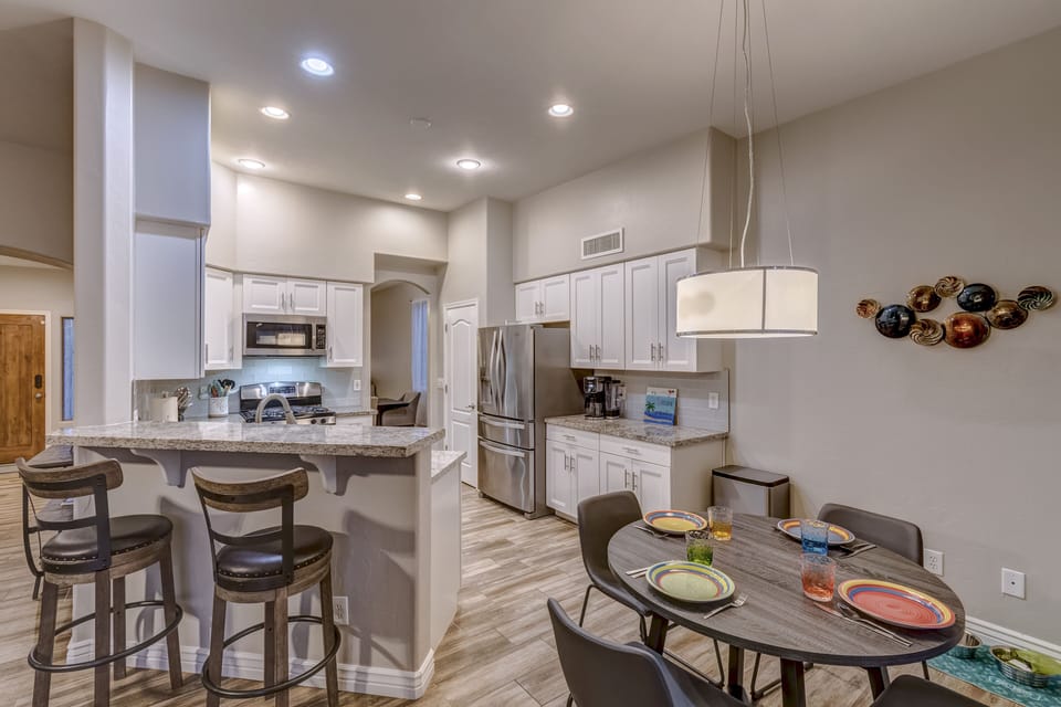 Casual dining area