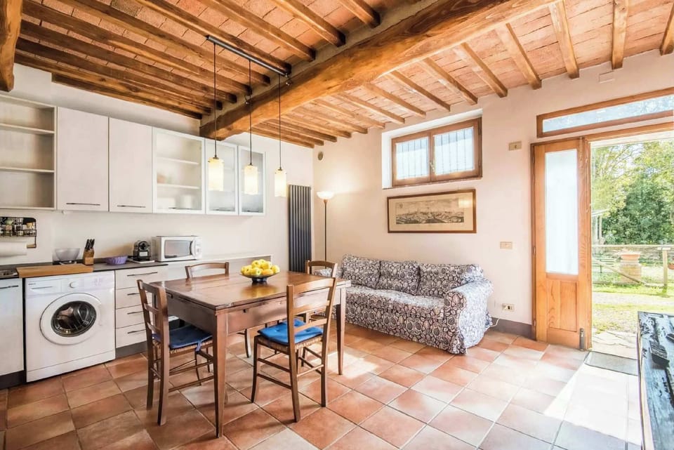 Apartment, 2 Bedrooms, Smoking, Private Pool | Interior