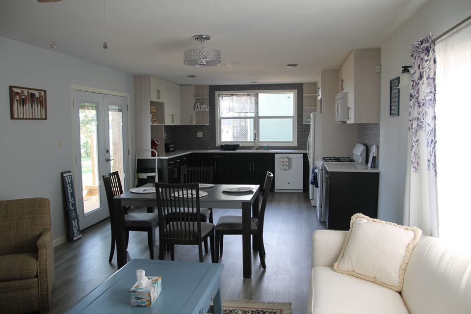 Kitchen and dining room