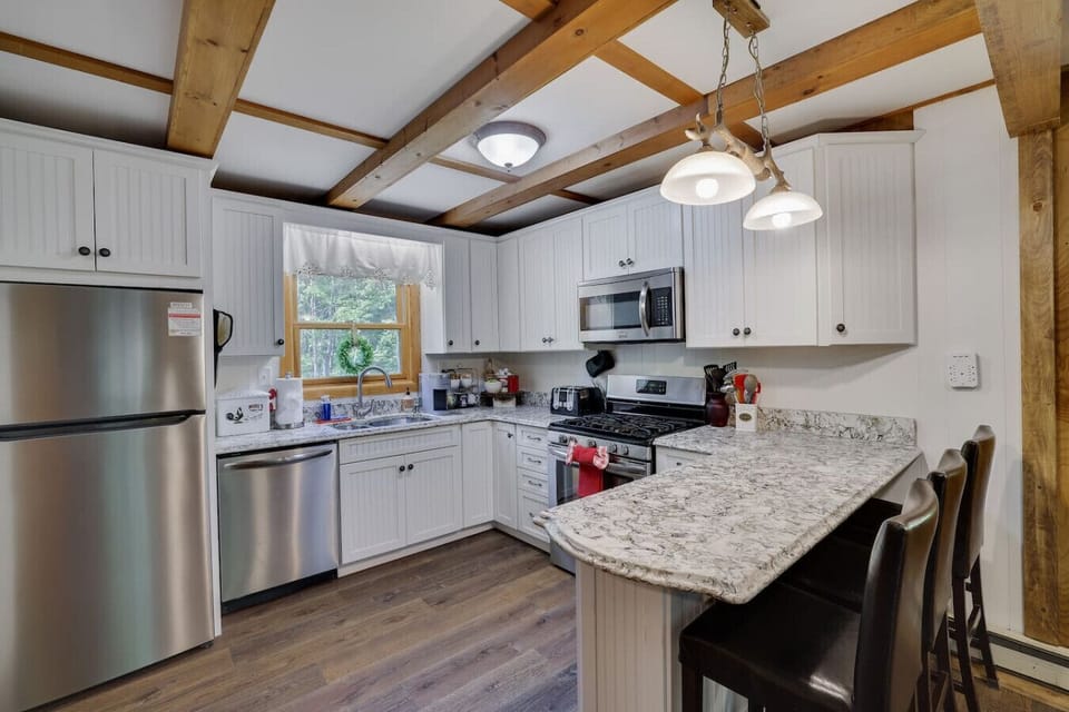 fully stocked kitchen