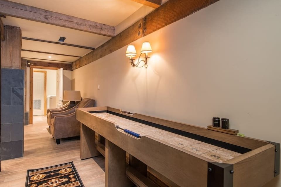 Shuffleboard!