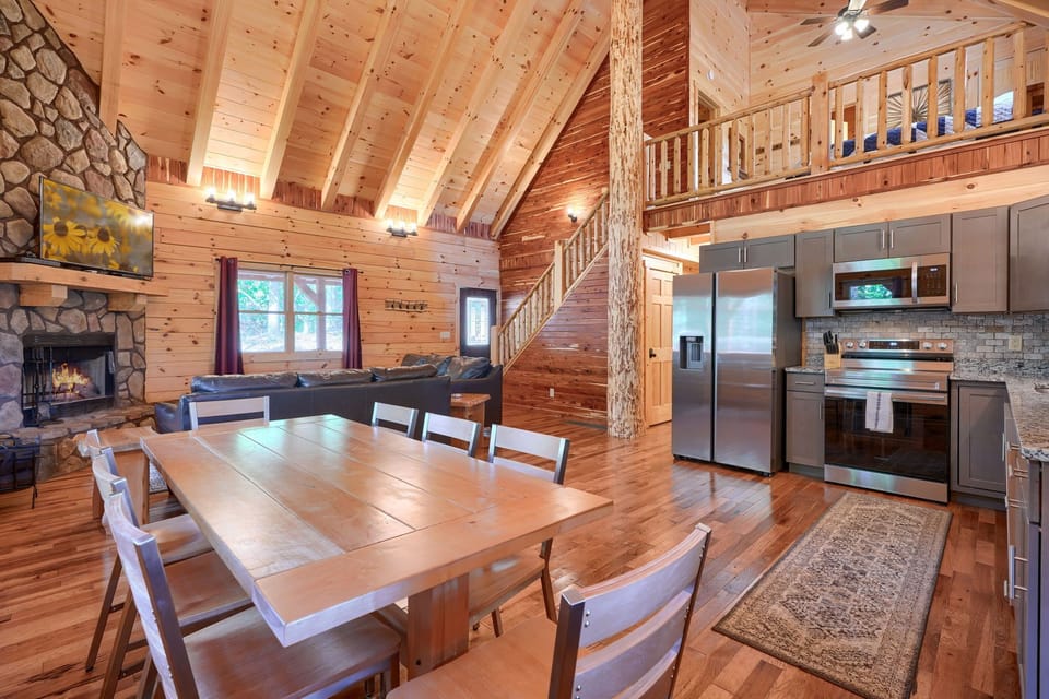 Dining table for 8 guests