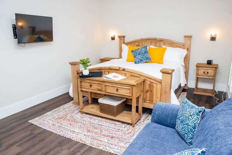 Bedroom unit 4