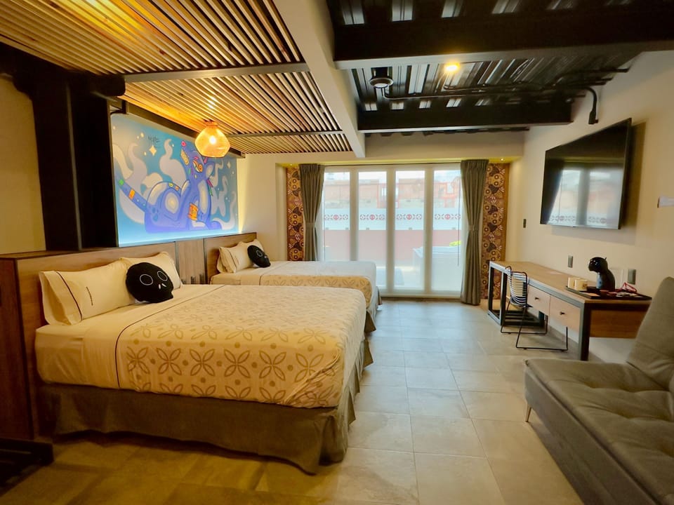 Luxury Double Room, City View | In-room safe, free WiFi, bed sheets