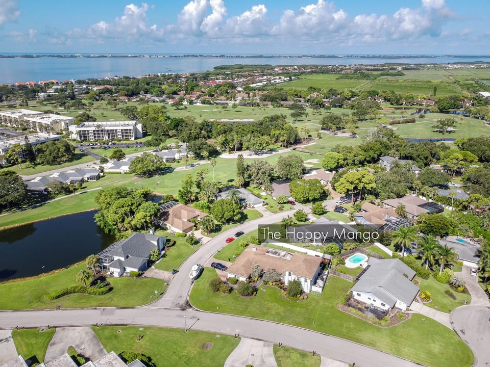 Located in the IMG golf community | Minutes to IMG Academy