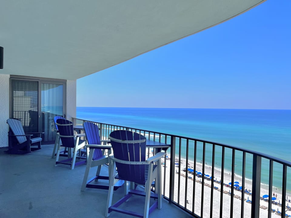 Large 11th Floor Balcony