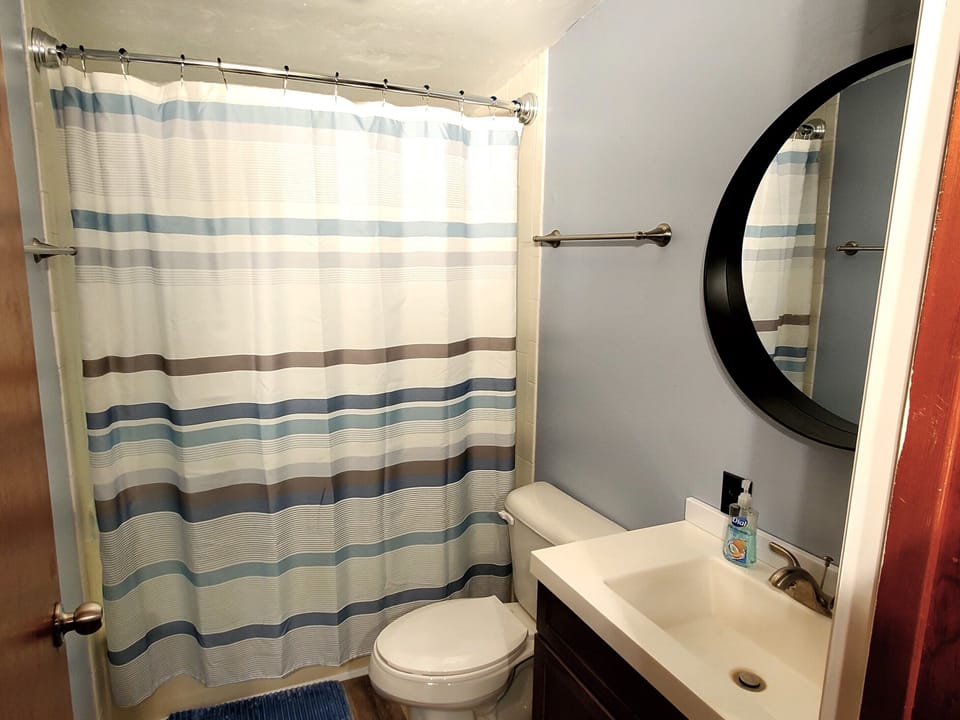 Upstairs bathroom