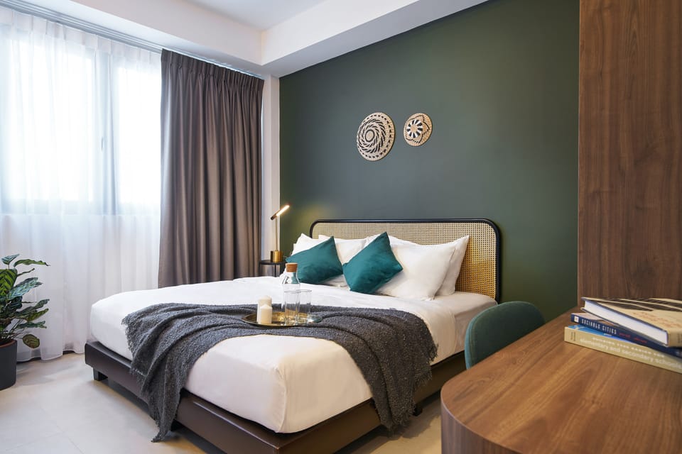 In-room safe, iron/ironing board (on request), WiFi (free), bed sheets