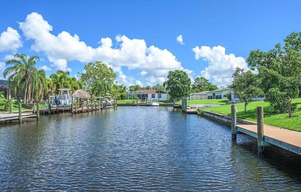 Canal View with Direct Gulf Access
