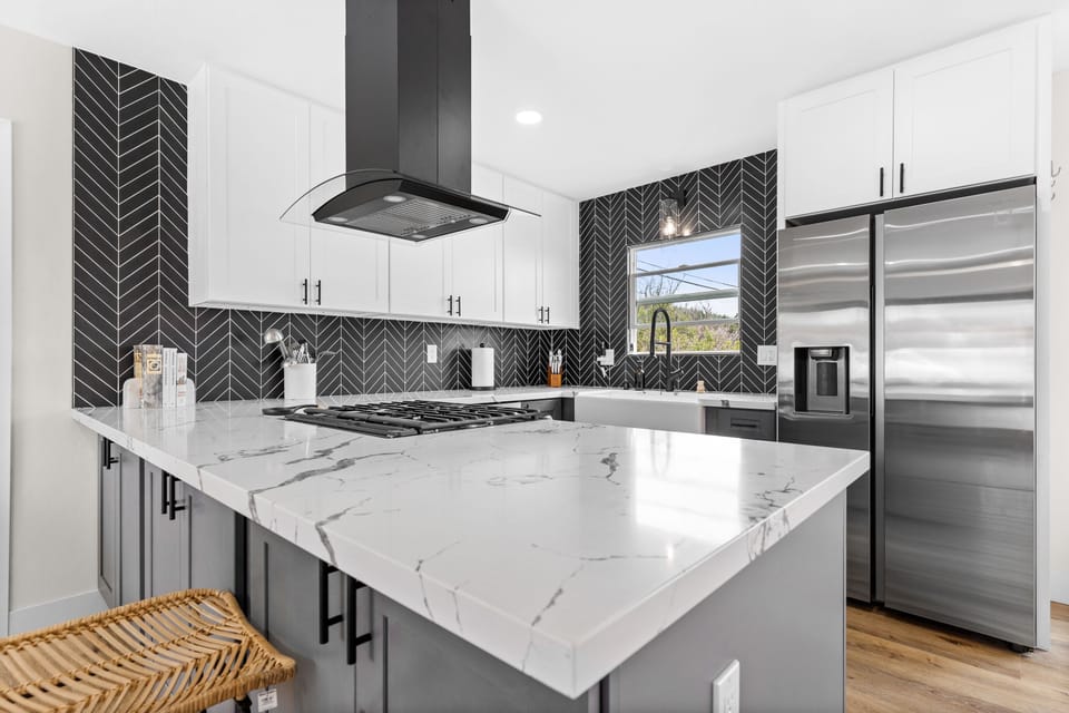 Chefs kitchen, fully stocked with whatever you need.