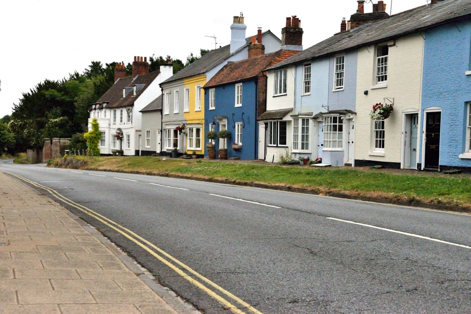 East Street, Alresford with its brightly painted Georgian houses 