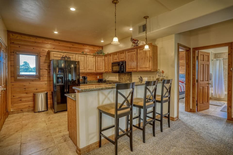 Kitchen Bar Area
