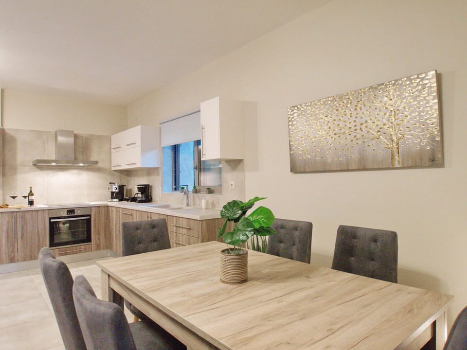 House | 3 bedrooms