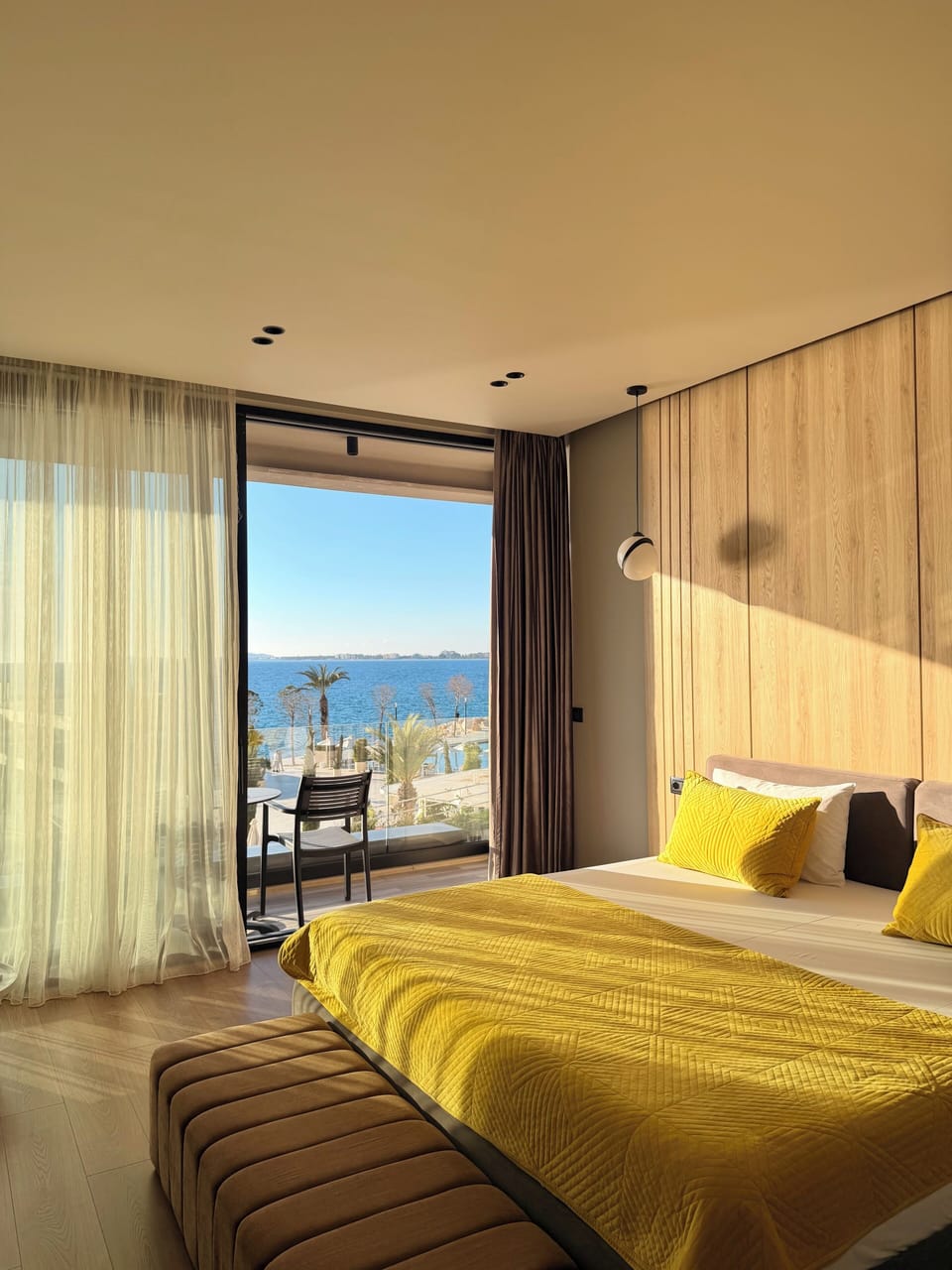 Deluxe Double Room, 1 King Bed with Sofa bed, Balcony | Minibar, in-room safe, desk, laptop workspace