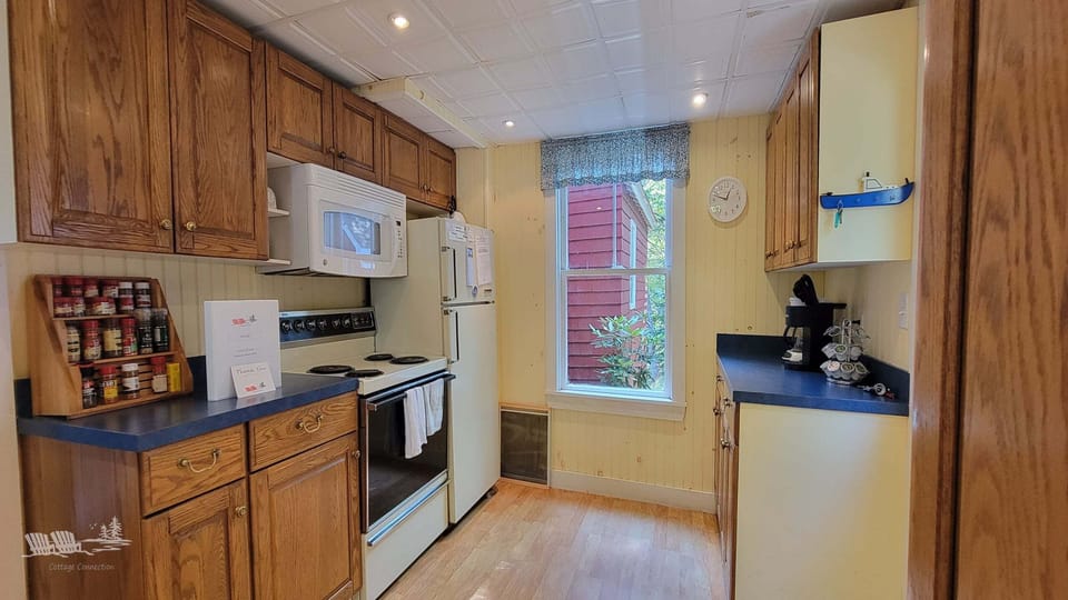 Plenty of cabinet space