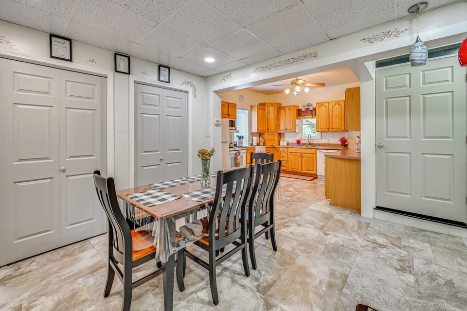 Dining Table | 1st Floor