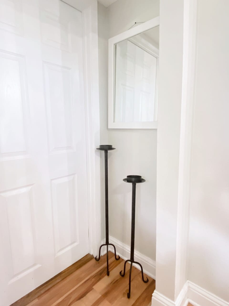 Need a mirror check before you go out the door? We got you covered! 