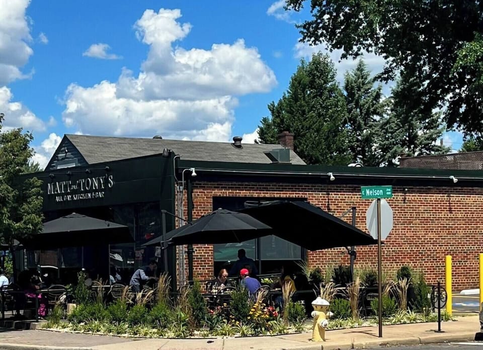 Take a short walk and enjoy lunch or dinner at Matt and Tony's.  With a 4.7 Google rating, you will be assured of having a wonderful meal and/or beverage.  Try the shrimp and grits...delicious!