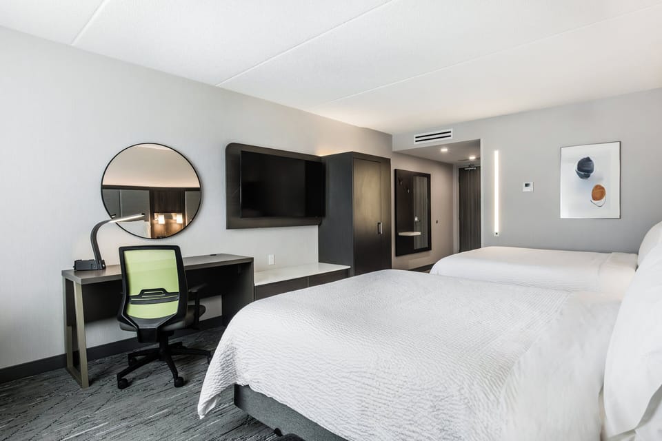 In-room safe, desk, blackout drapes, soundproofing
