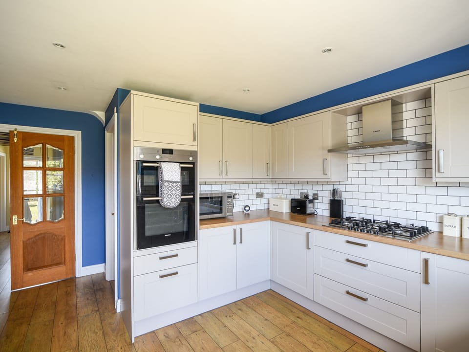 Fridge, dishwasher, electric kettle, toaster