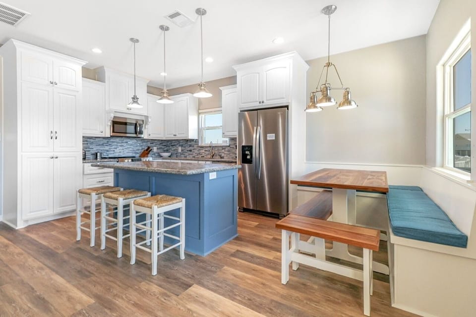 House, 3 Bedrooms | Private kitchen | Coffee/tea maker, fridge, oven, toaster