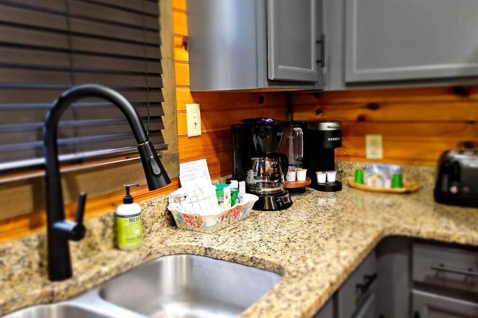 Drip Coffee Pot, Keurig with starter set of coffee, starter soaps, and toaster