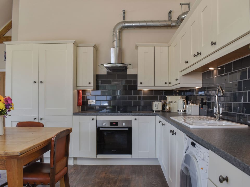 Kitchen area | The Workshop - Bedborough Farm Cottages, Wimborne