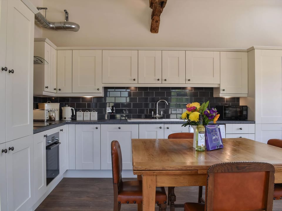 Dining Area | The Workshop - Bedborough Farm Cottages, Wimborne