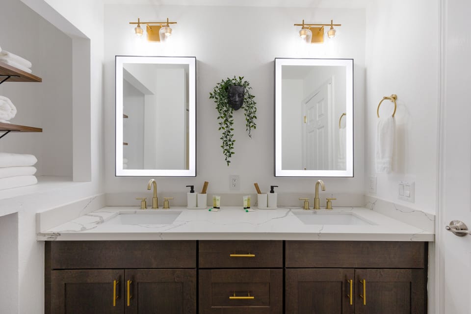 Bathroom #1 