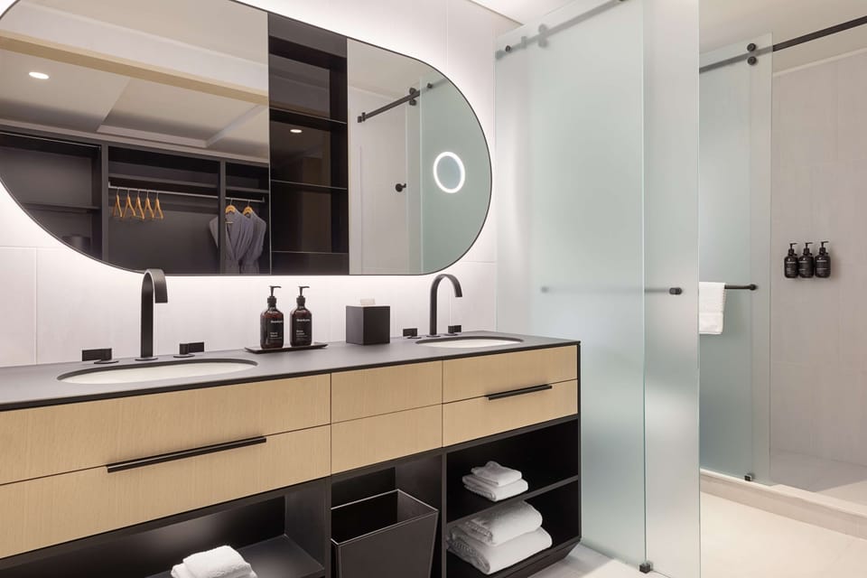Room, 2 Queen Beds, City View | Bathroom shower