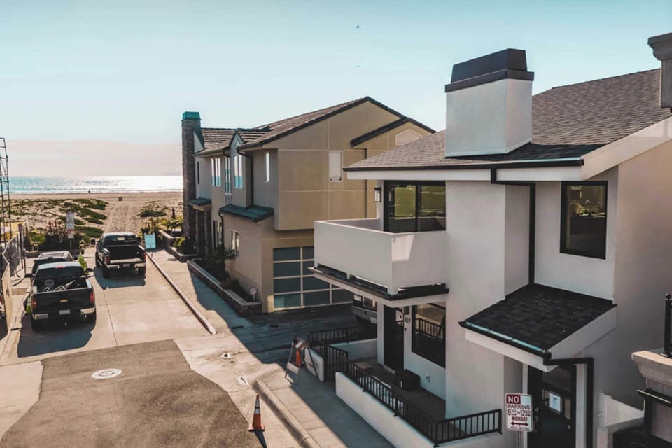 House (6 Bedrooms) | Interior