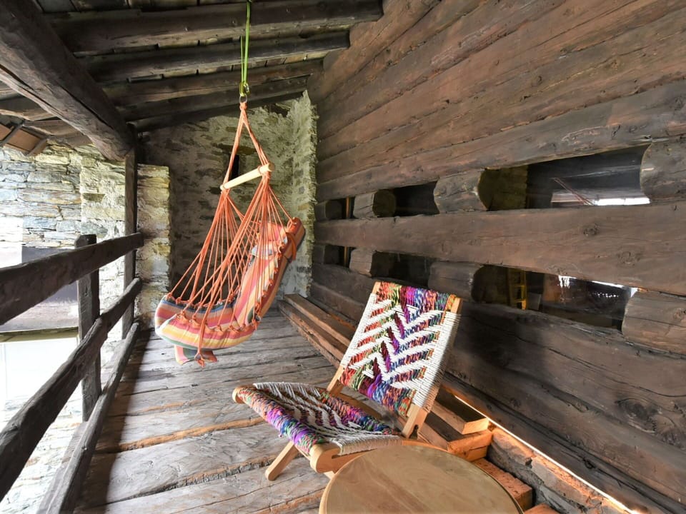 Wood, Chair, Outdoor Furniture, Tints And Shades, Leisure, Hardwood, Plank, Landscape, Beam, Flooring