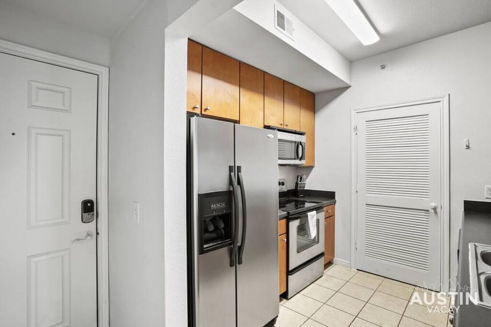 Fully equipped kitchen with all the essentials and dishwasher