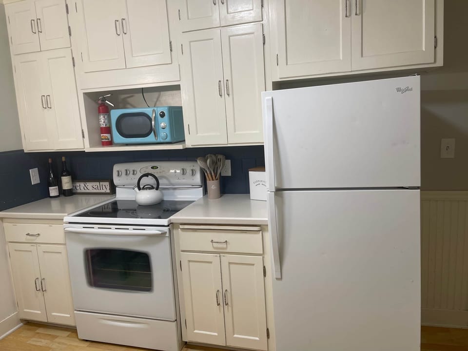 Fridge, microwave and stove 