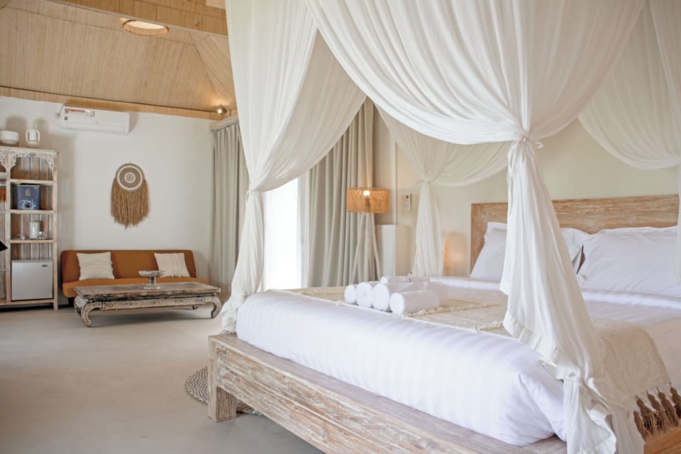 Family Villa | Free WiFi, bed sheets