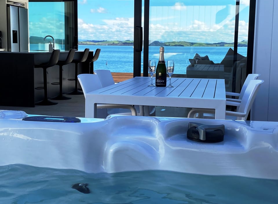 Spa Pool and private courtyard with view through the Villa