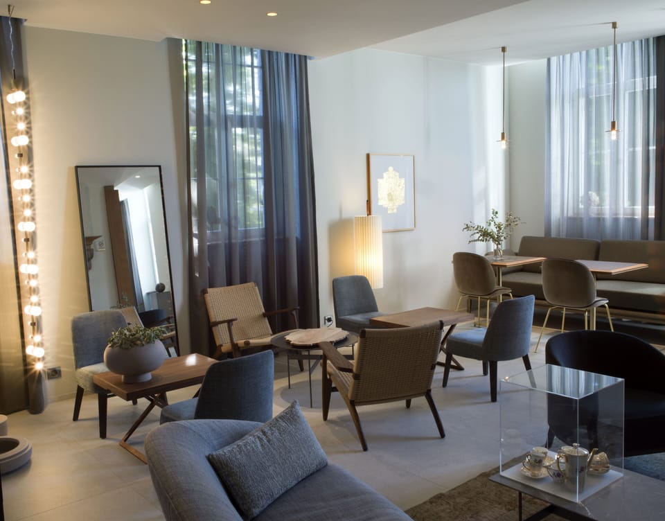 Lobby sitting area