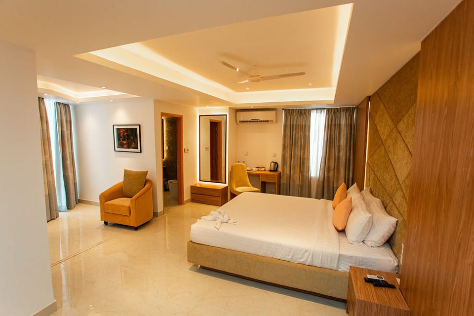 Premium Double Room | Egyptian cotton sheets, premium bedding, down comforters