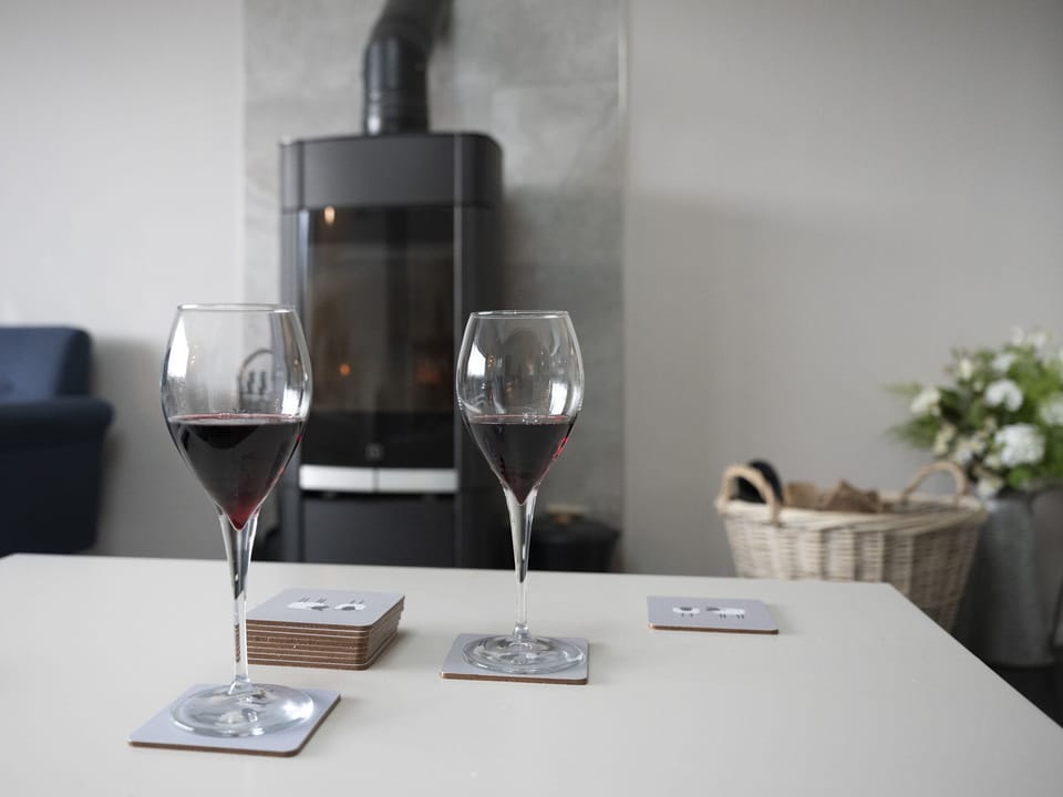 Cottage | Food and drink