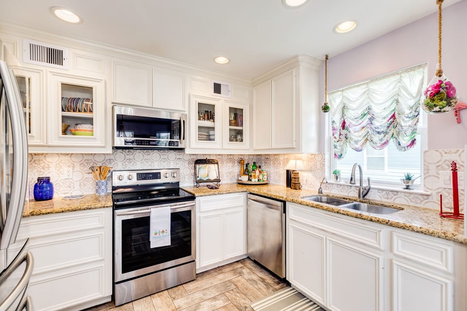 Fully equipped kitchen with stainless steel appliances