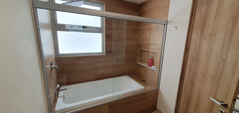 Master bedroom bathroom