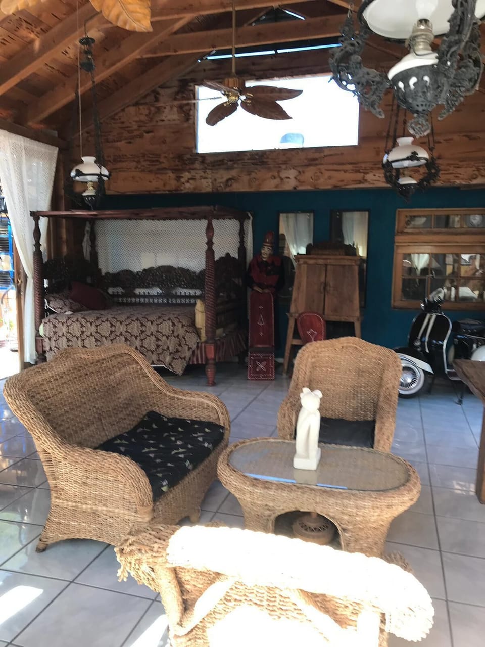 Bali Room 