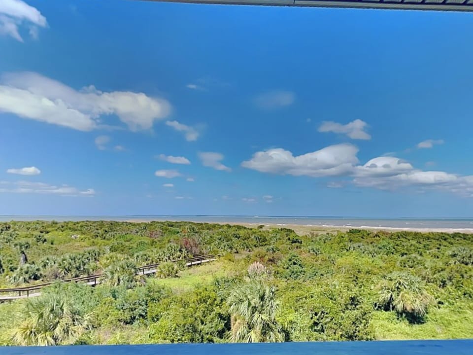 Beach & Ocean View