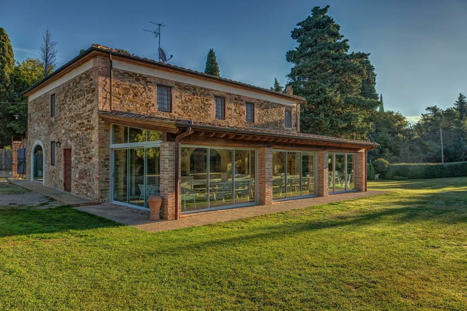 Building Exterior, Garden