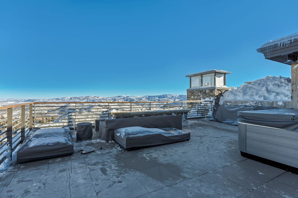 Suite, 3 Bedrooms | Balcony