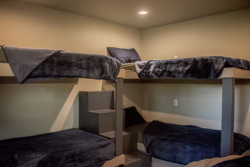Upper bedroom