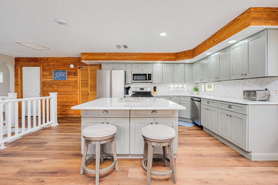 Fully stocked kitchen