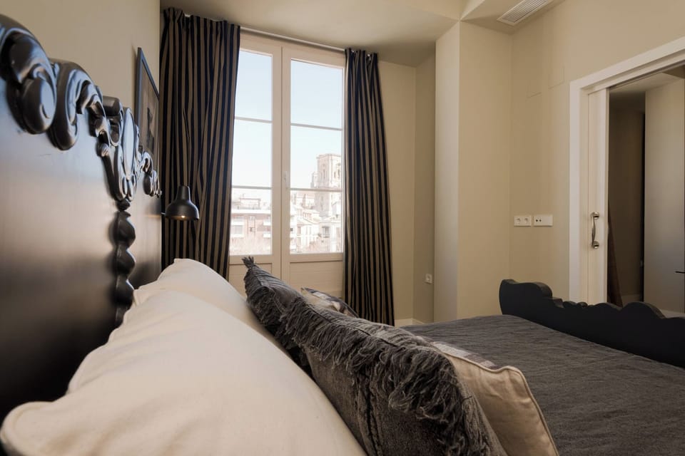The Light Suite Apartment Apartment in Granada